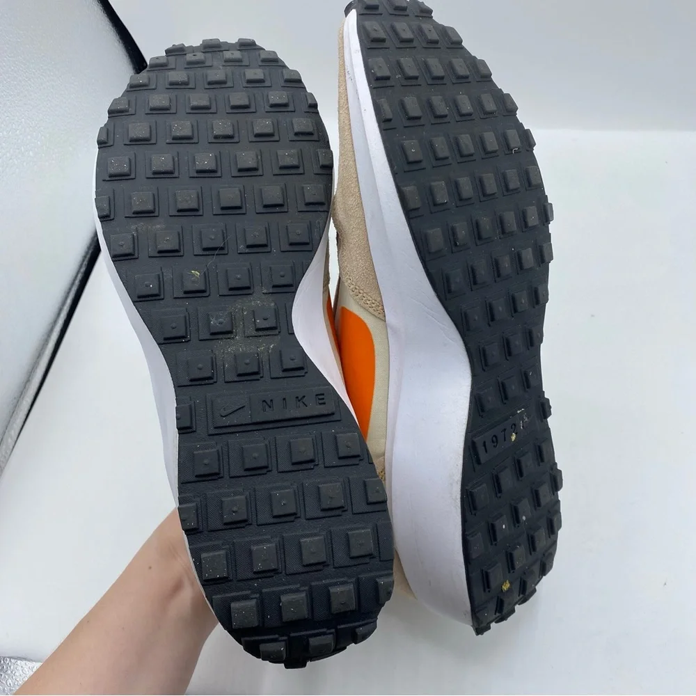 Nike‎ Waffle Debut Sneakers Hemp Sandrift Safety Orange Mens 11.5